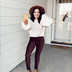 Meet your Posher, Marissa